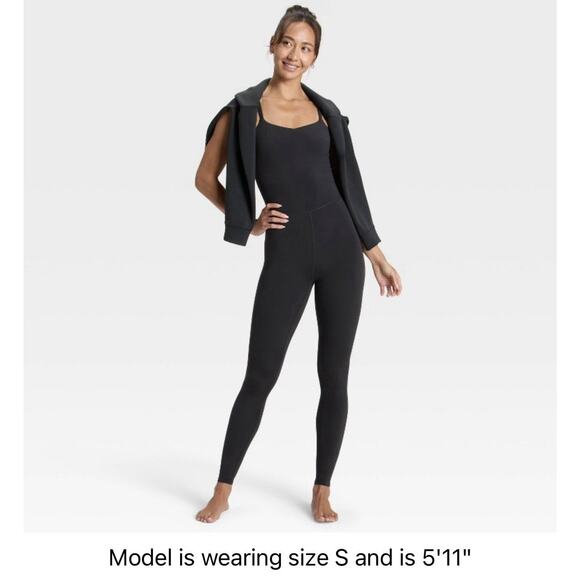 All In Motion Women’s Active Bodysuit Black Small Everyday Soft Stretch Jumpsuit - Picture 3 of 8